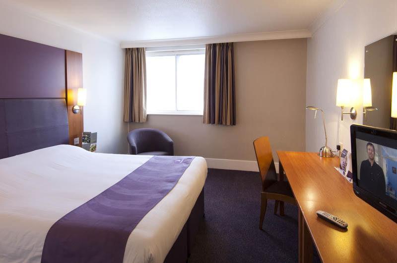 Premier Inn Dundee Centre エクステリア 写真