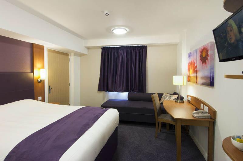 Premier Inn Dundee Centre エクステリア 写真