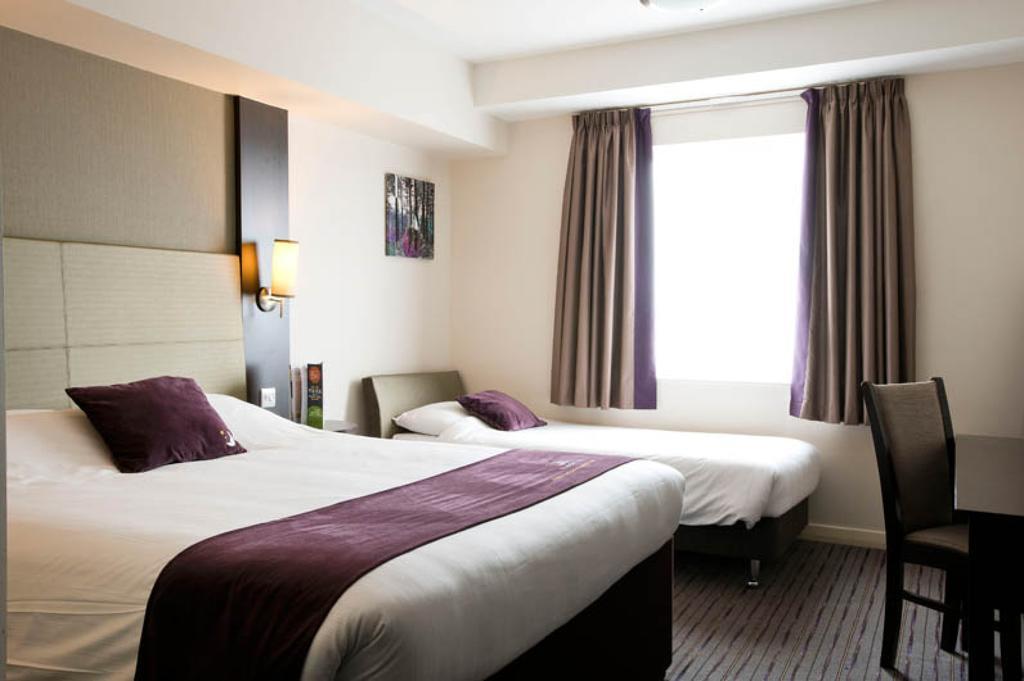 Premier Inn Dundee Centre エクステリア 写真