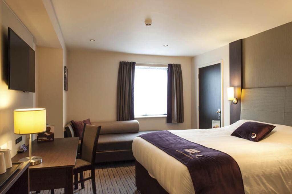 Premier Inn Dundee Centre エクステリア 写真