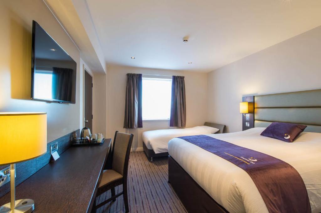 Premier Inn Dundee Centre エクステリア 写真