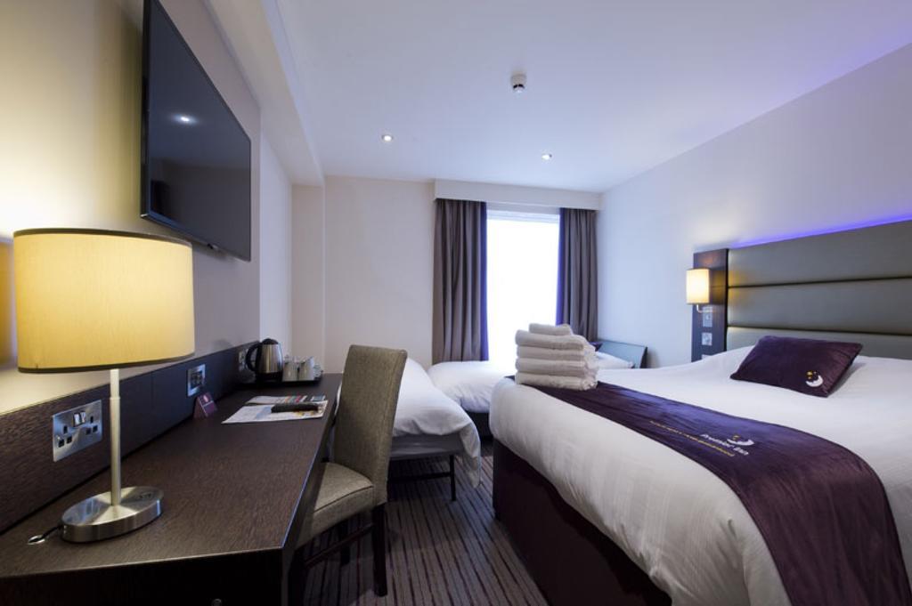 Premier Inn Dundee Centre エクステリア 写真
