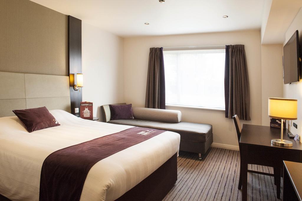 Premier Inn Dundee Centre エクステリア 写真