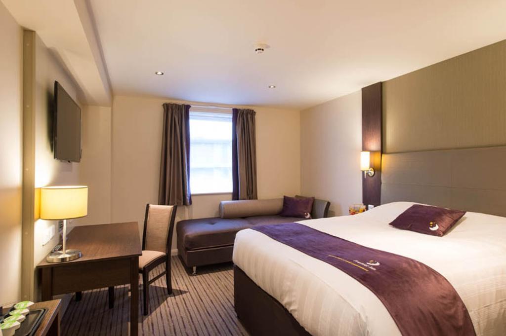 Premier Inn Dundee Centre エクステリア 写真